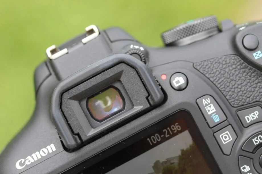 دوربین کانن Canon EOS 2000D Body