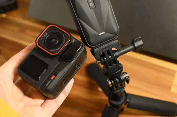 لوازم جانبی دوربینهای Insta360