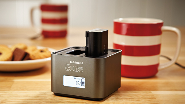 خرید شارژر دوربین عکاسی