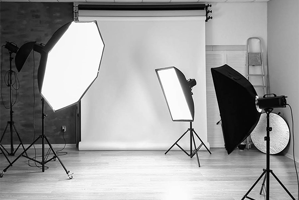 پروژکتور دوربین: نورپردازی خلاقانه برای ویدیو